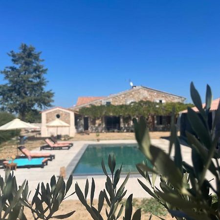 Les Mazets Du Pas Hotel Greoux-les-Bains Bagian luar foto