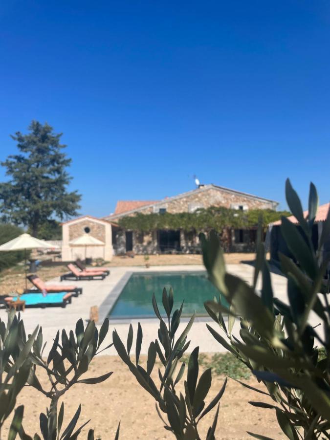 Les Mazets Du Pas Hotel Greoux-les-Bains Bagian luar foto
