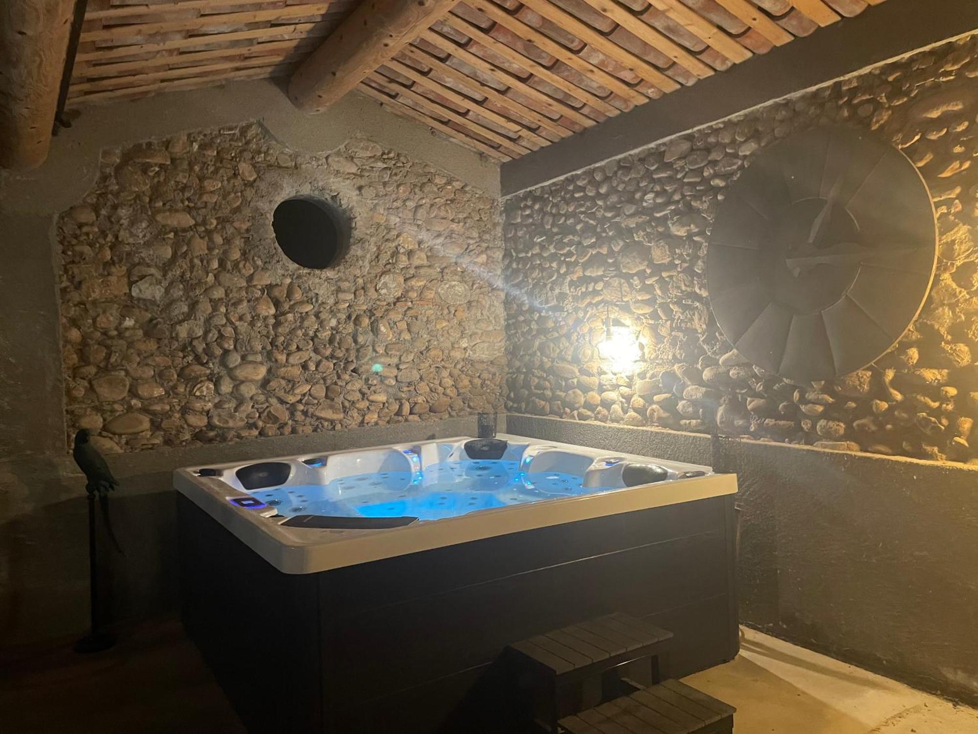 Les Mazets Du Pas Hotel Greoux-les-Bains Bagian luar foto